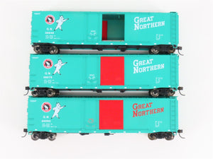HO Scale Accurail 3358 GN Great Northern 