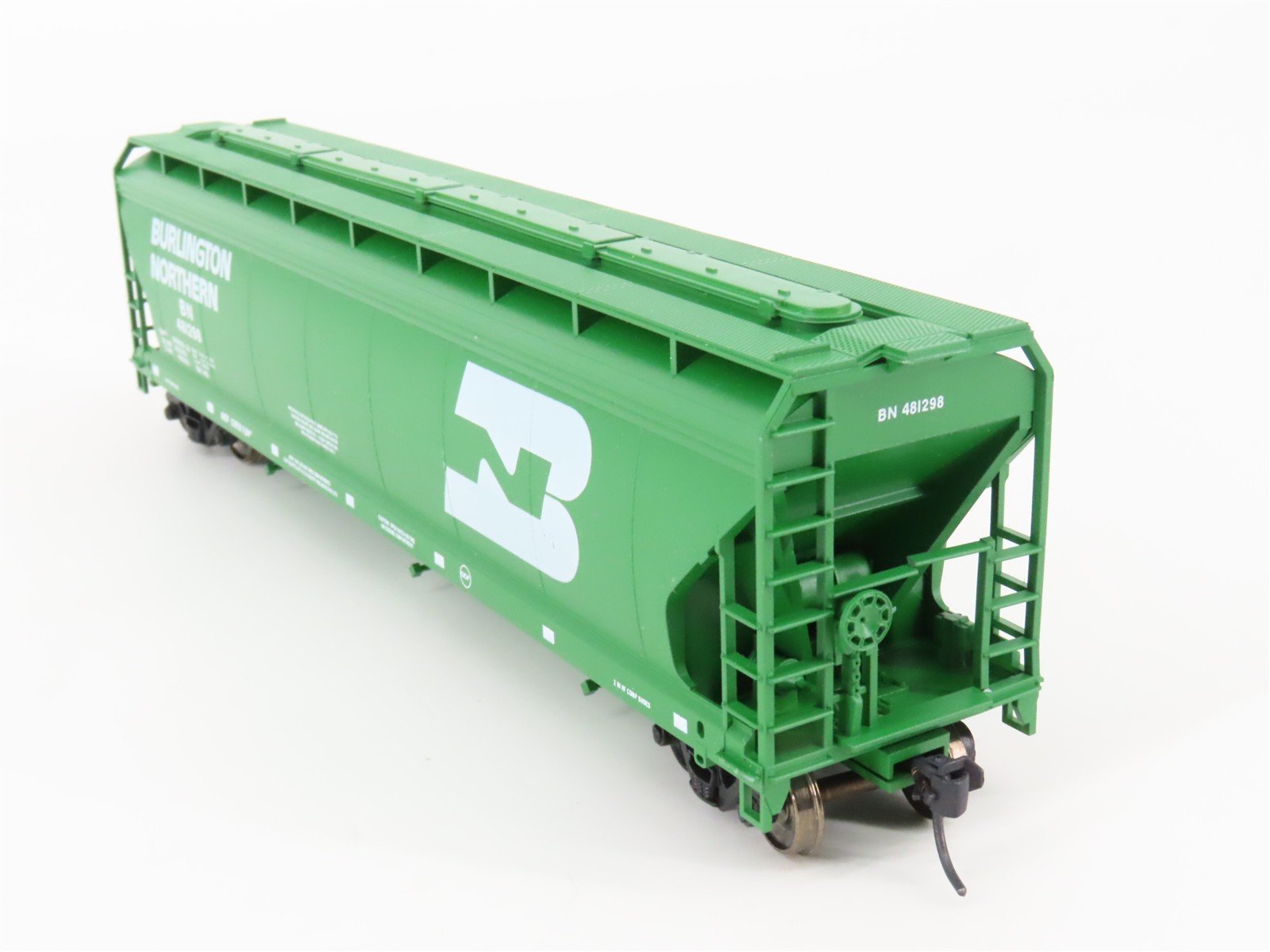 HO Accurail 2015 BN Burlington Northern 3-Bay Covered Hopper #481298 - Upgraded