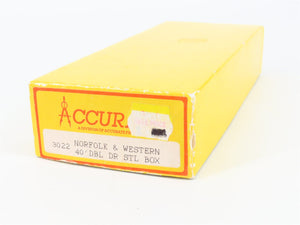 HO Scale Accurail 3022 N&W Norfolk & Western 40' Box Car #49300 - Upgraded