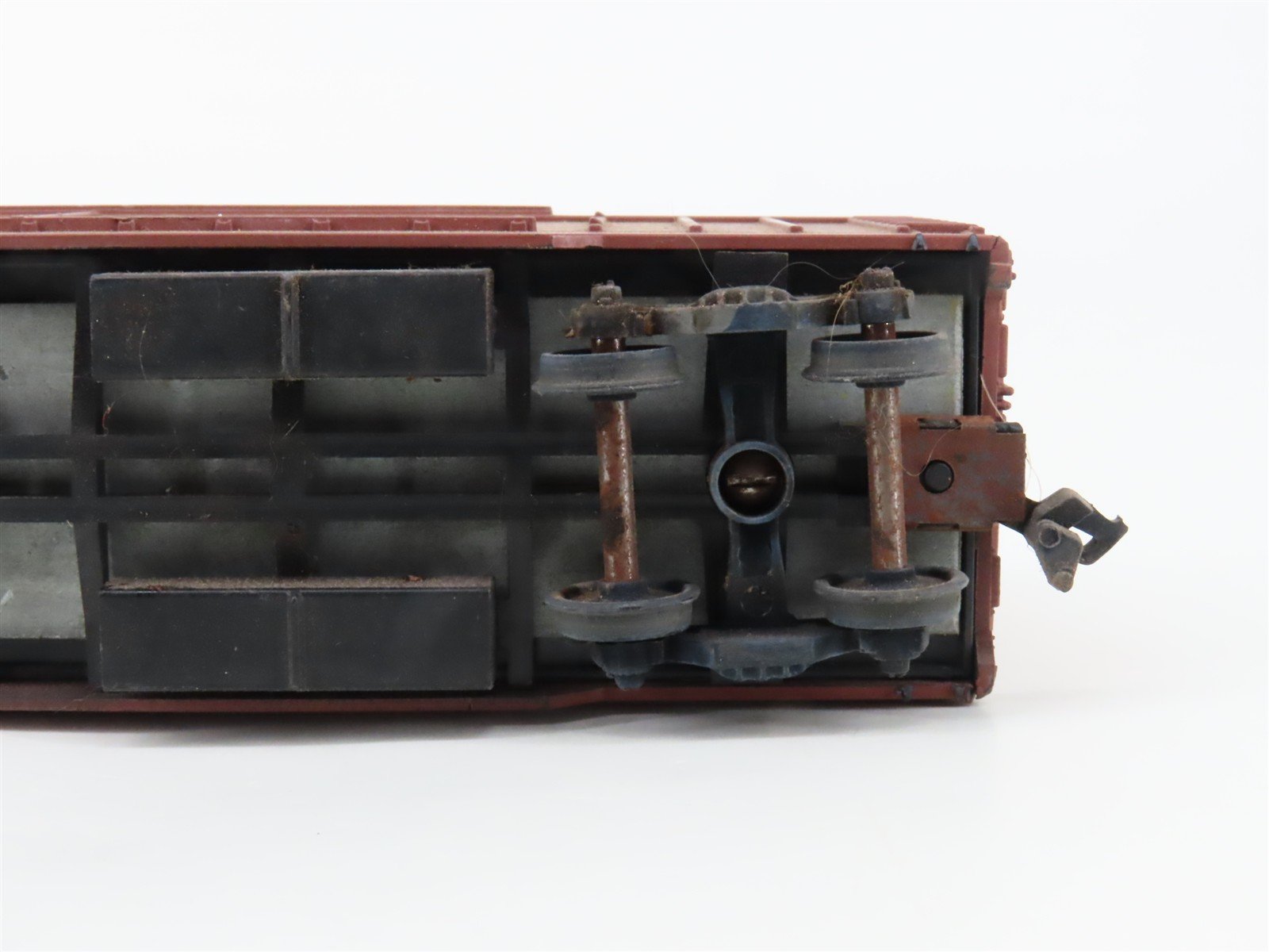 HO Scale Athearn SSW Cotton Belt 50' Plug Door Box Car #21615 - Custom Weathered