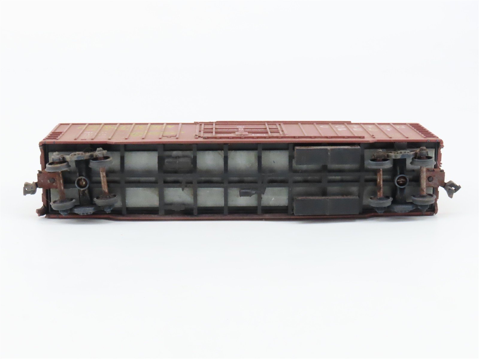 HO Scale Athearn SSW Cotton Belt 50' Plug Door Box Car #21615 - Custom Weathered