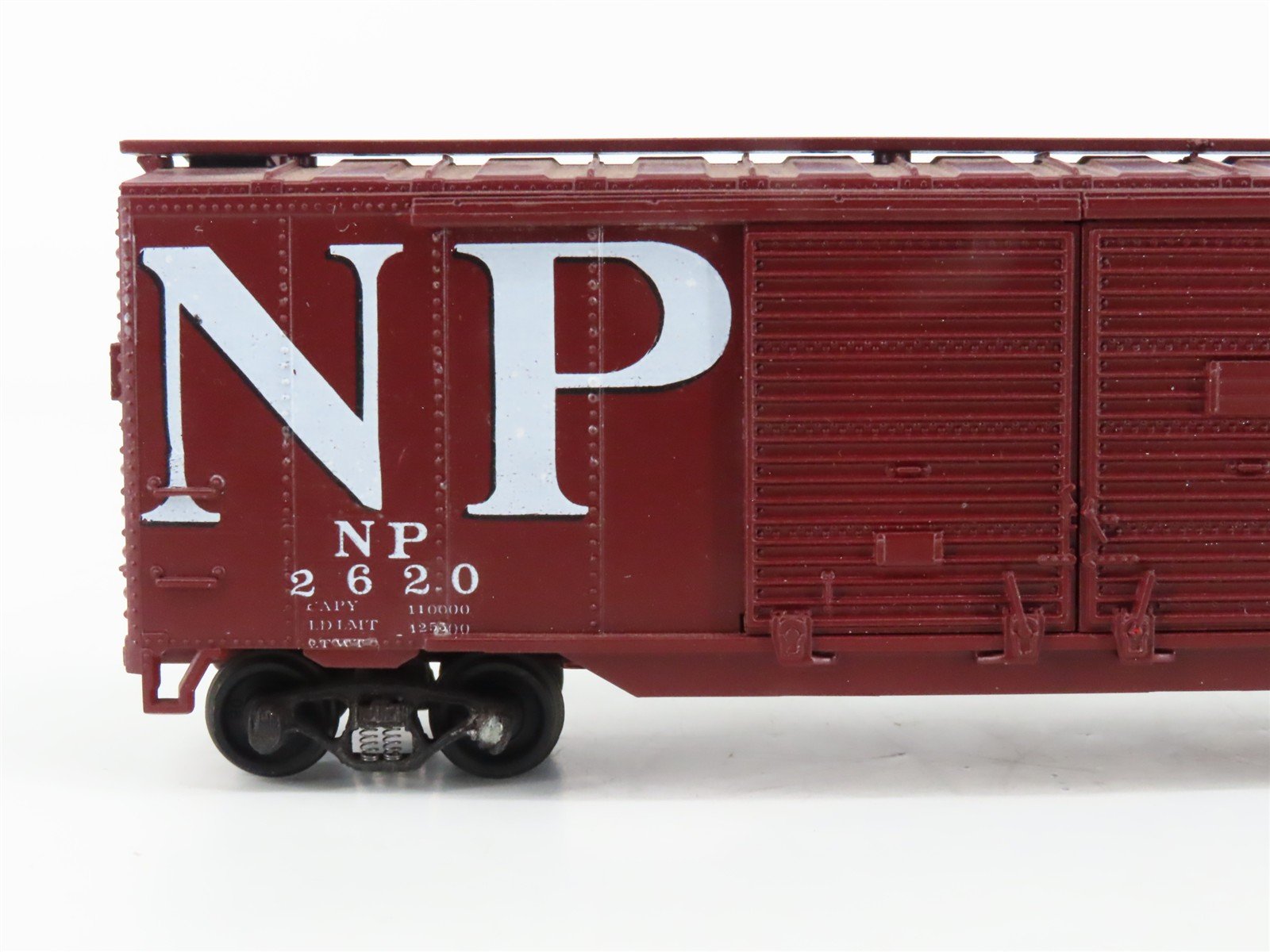 HO Scale Kar-Line NP Northern Pacific 50' Double Door Box Car #2620 - Custom
