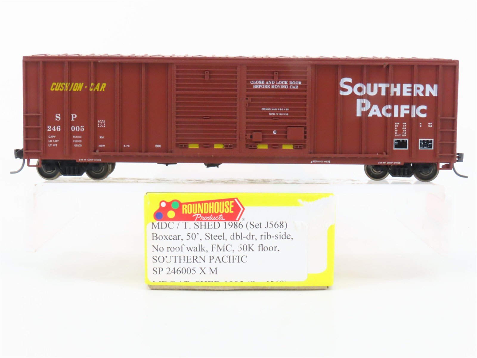HO Scale Roundhouse 1986 SP Southern Pacific 50' Box Car #246005 - Upgraded