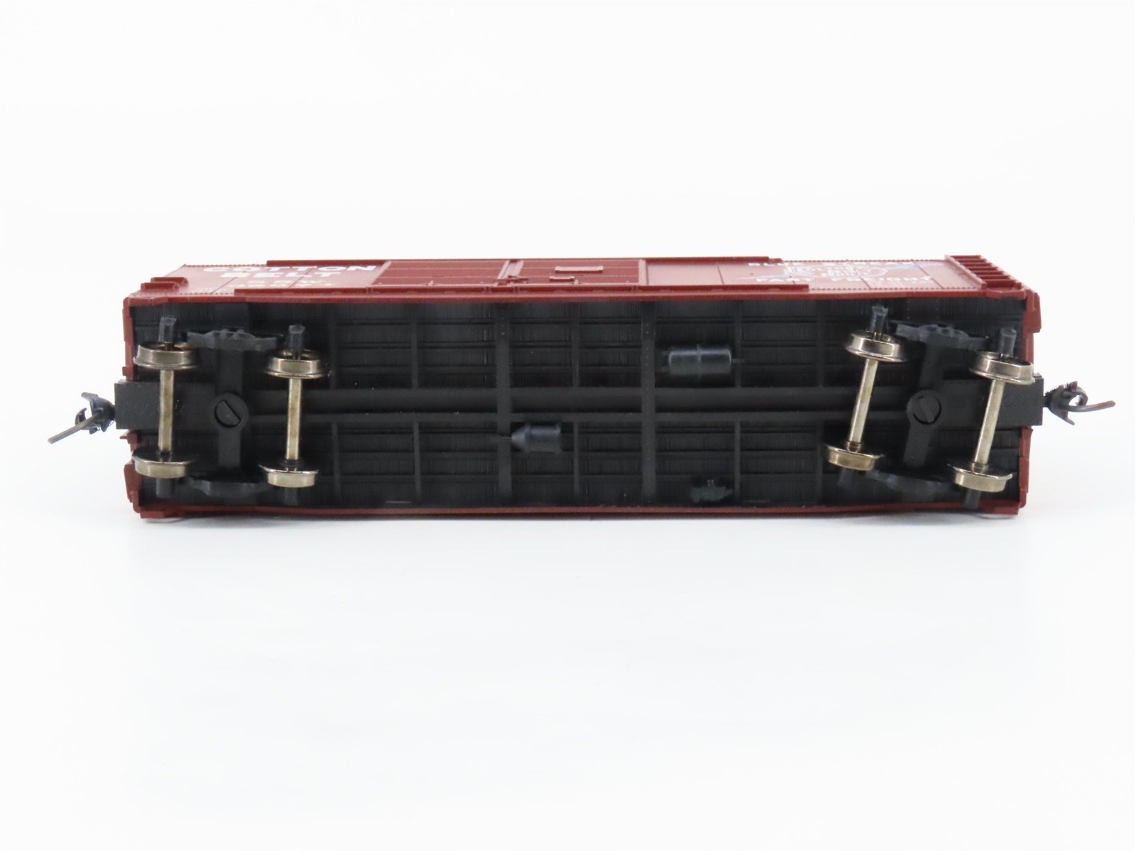 HO Accurail SSW Cotton Belt Blue Streak 40' Box Car #35674 - Custom & Upgraded