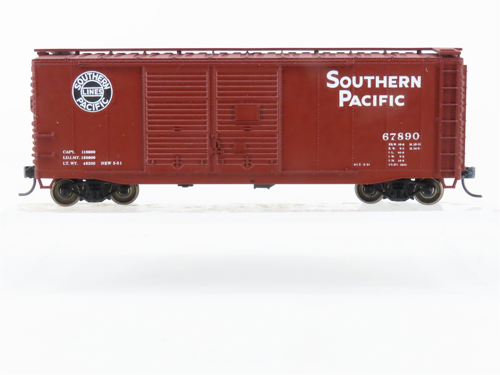 HO Scale Accurail SP Southern Pacific 40' Box Car #67890 - Custom & Upgraded