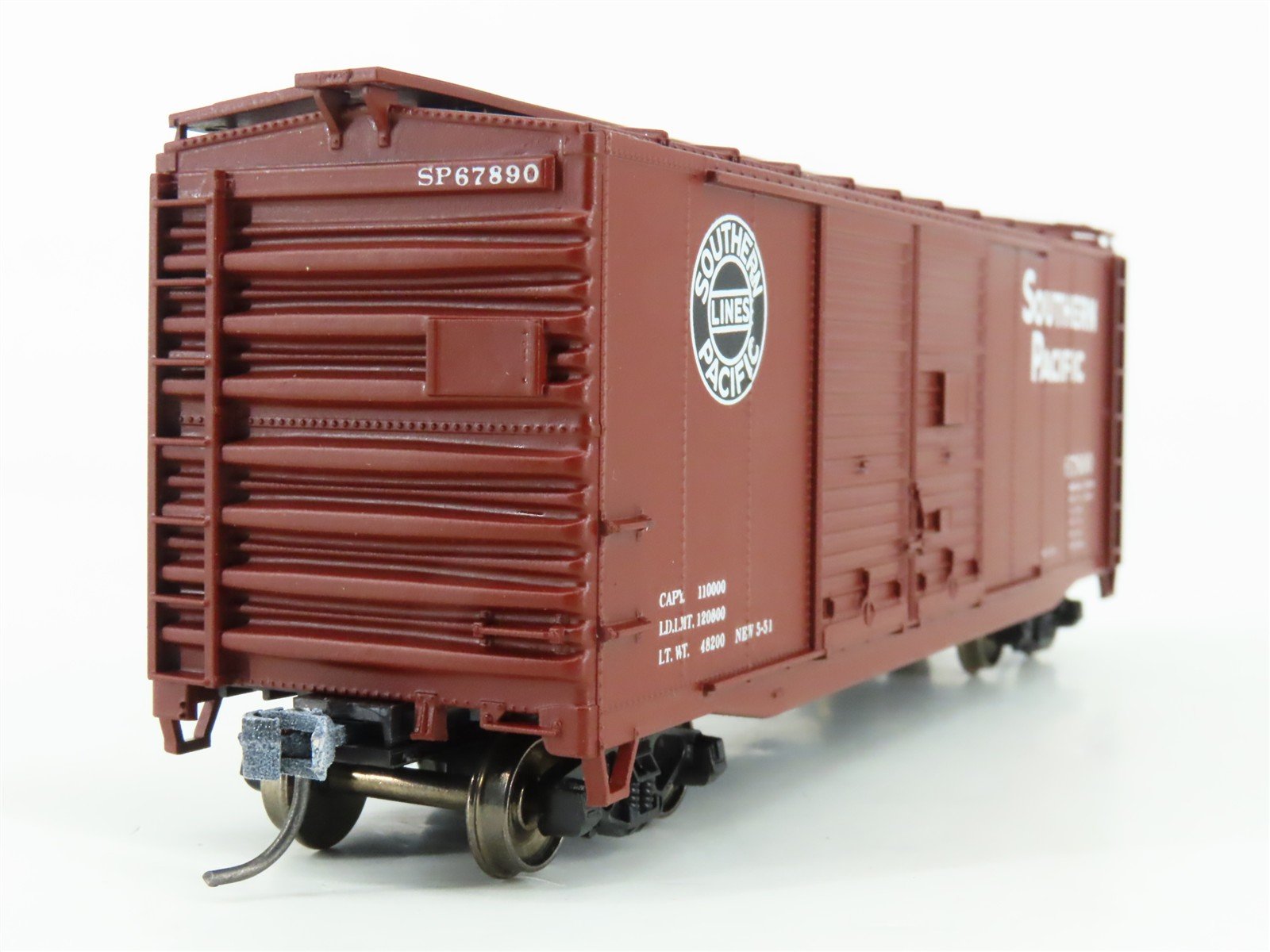 HO Scale Accurail SP Southern Pacific 40' Box Car #67890 - Custom & Upgraded