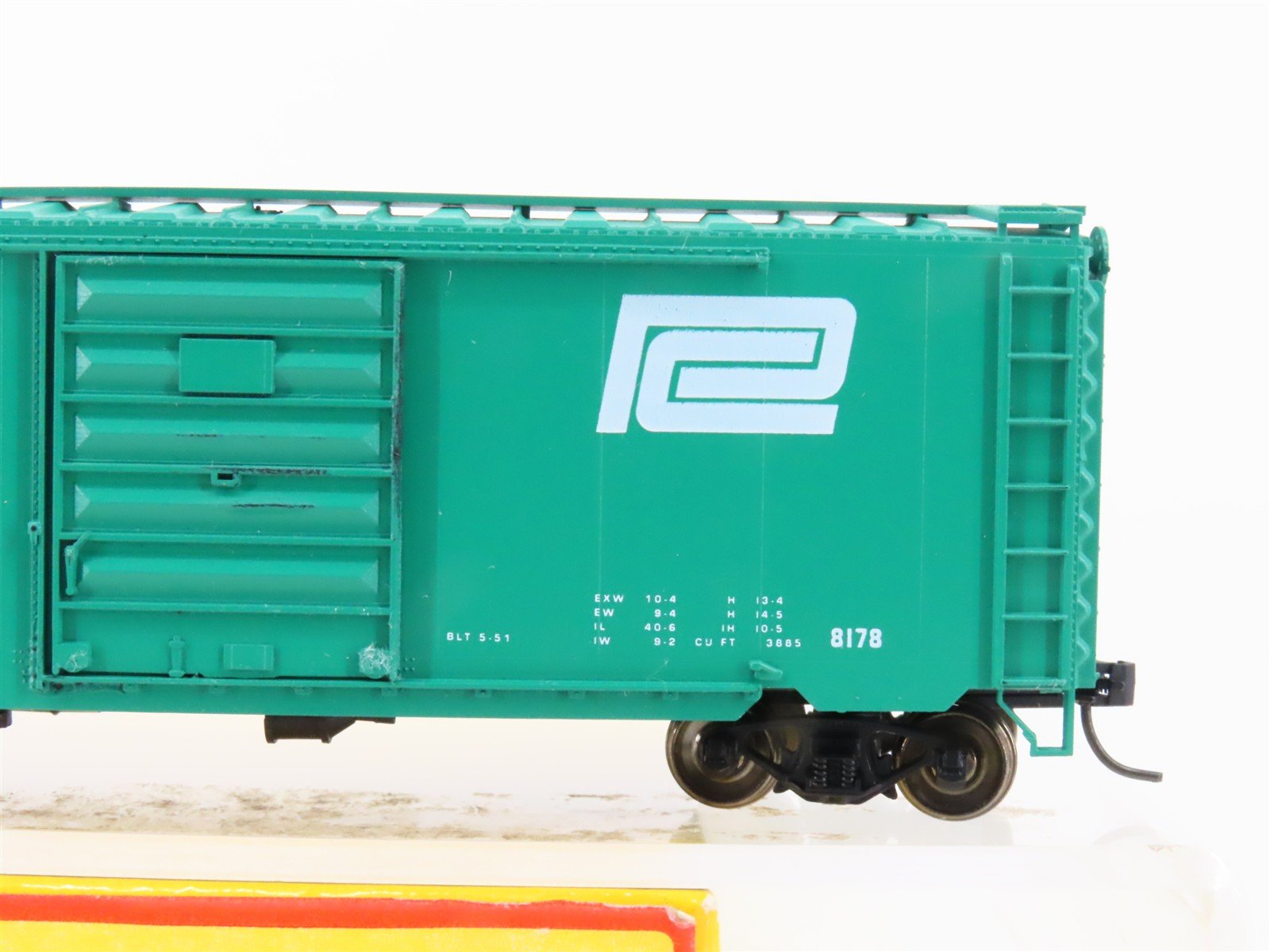 HO Scale Accurail 3411 PC Penn Central 40' Steel Box Car #112178 - Upgraded