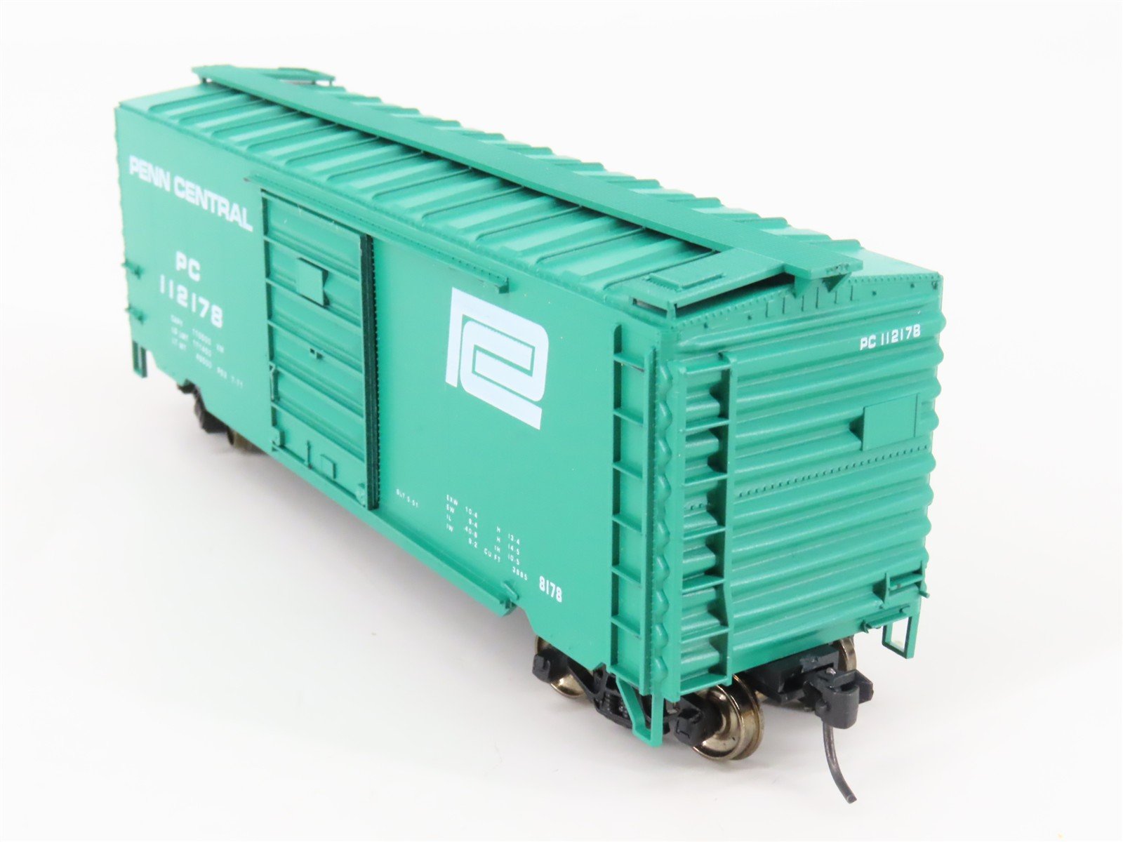 HO Scale Accurail 3411 PC Penn Central 40' Steel Box Car #112178 - Upgraded