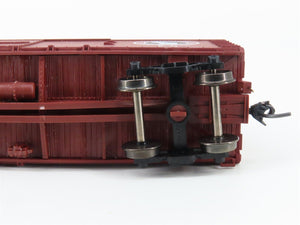 HO Scale Accurail 1595 GN Glacier National Park 40' Box Car #23494 - Upgraded