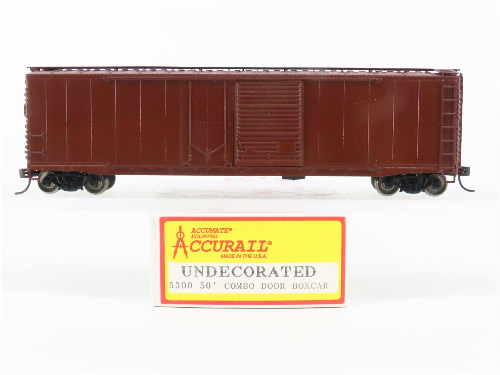 HO Scale Accurail 5300 Undecorated 50' Combination Door Box Car - Upgraded