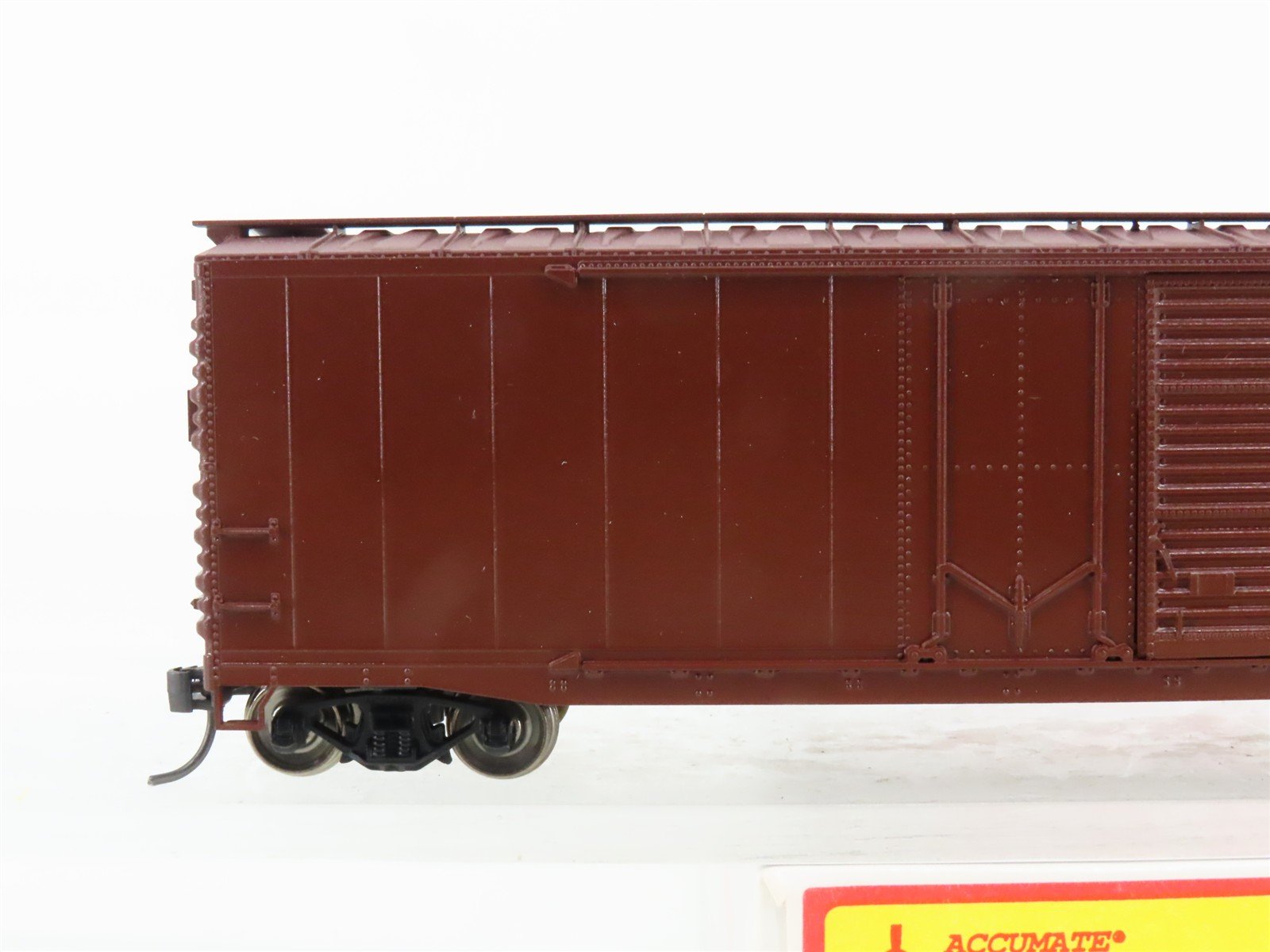 HO Scale Accurail 5300 Undecorated 50' Combination Door Box Car - Upgraded