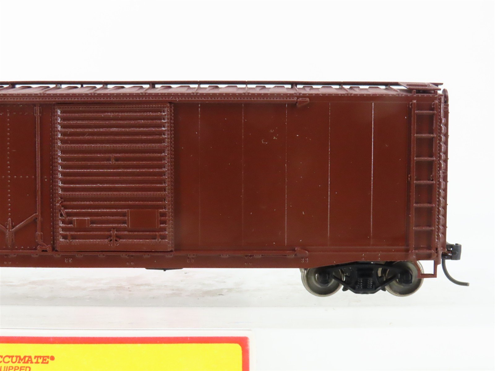 HO Scale Accurail 5300 Undecorated 50' Combination Door Box Car - Upgraded