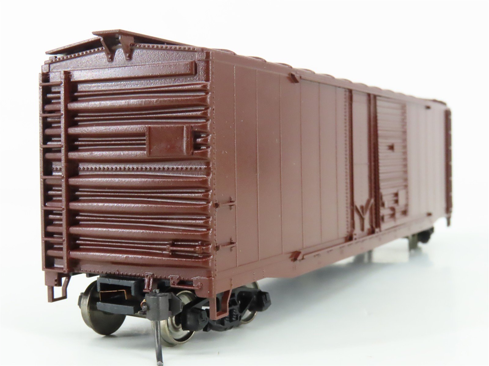 HO Scale Accurail 5300 Undecorated 50' Combination Door Box Car - Upgraded