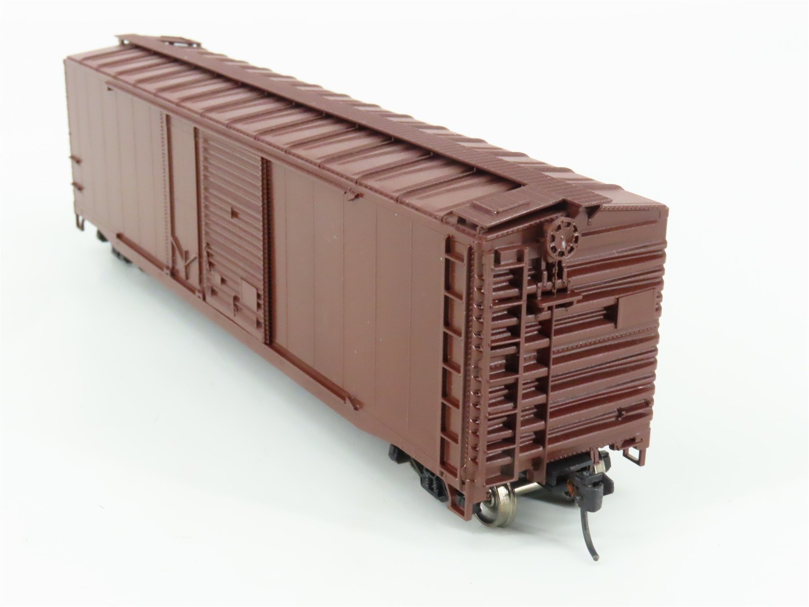 HO Scale Accurail 5300 Undecorated 50' Combination Door Box Car - Upgraded
