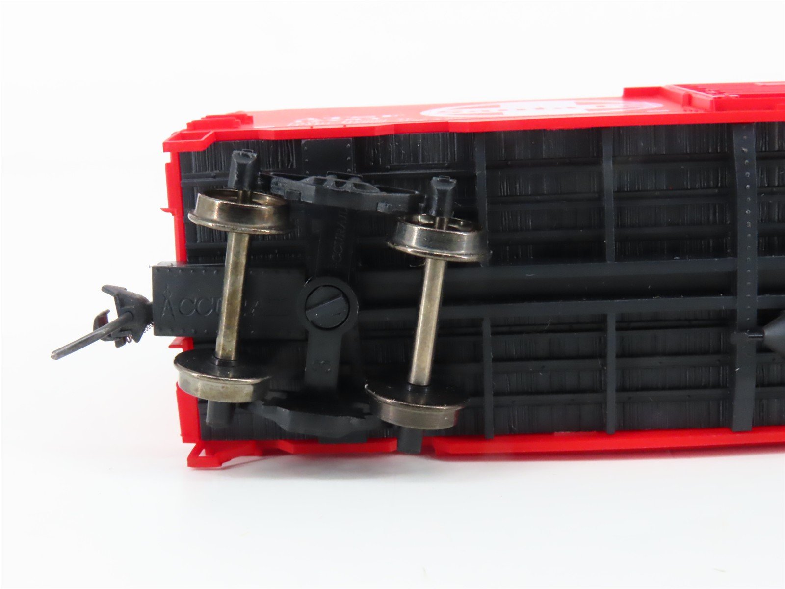 HO Scale Accurail 3401.1 ATSF Santa Fe 40' Steel Box Car #17784 - Upgraded