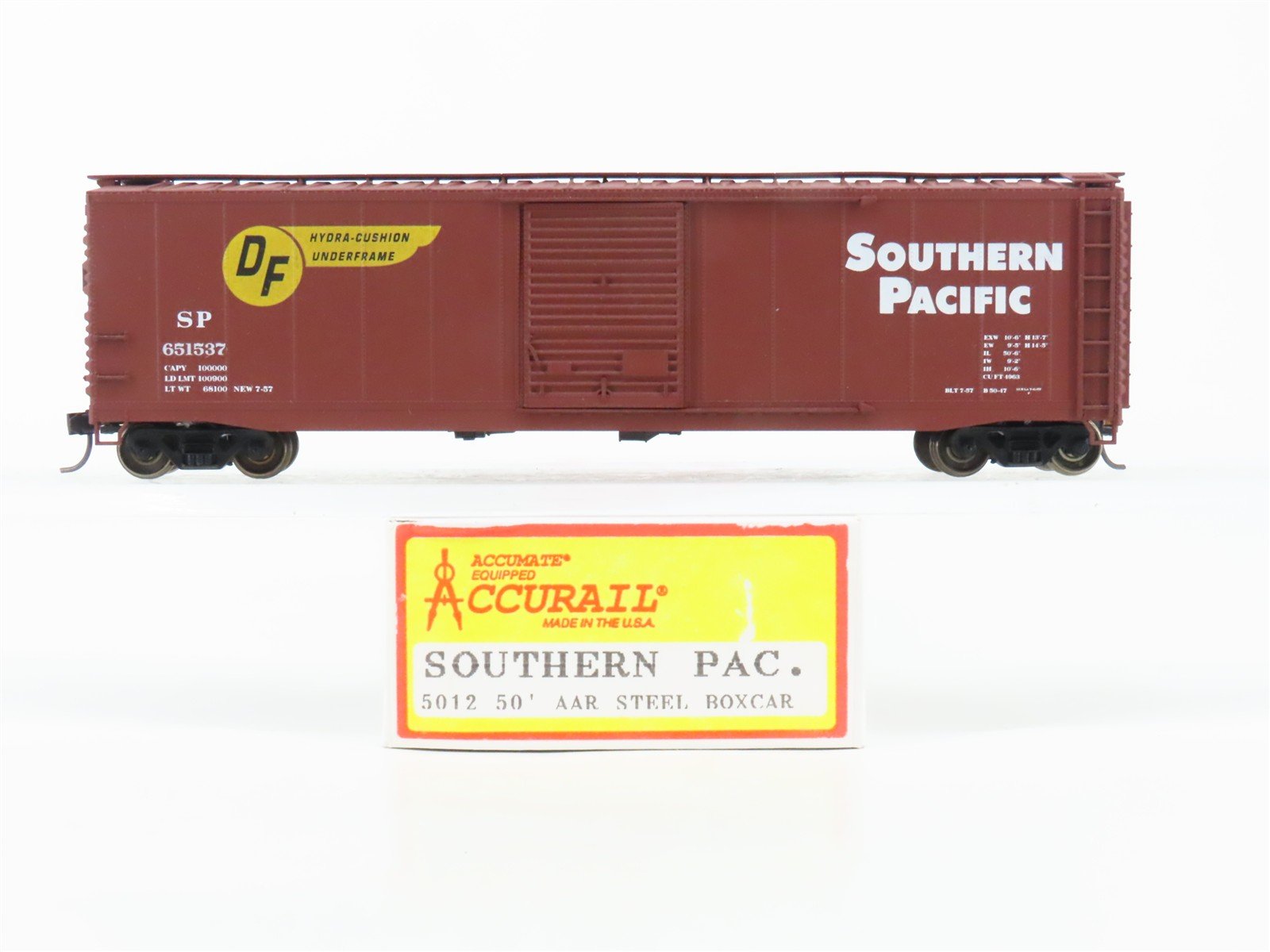 HO Scale Accurail 5012 SP Southern Pacific 50' Steel Box Car #651537 - Upgraded