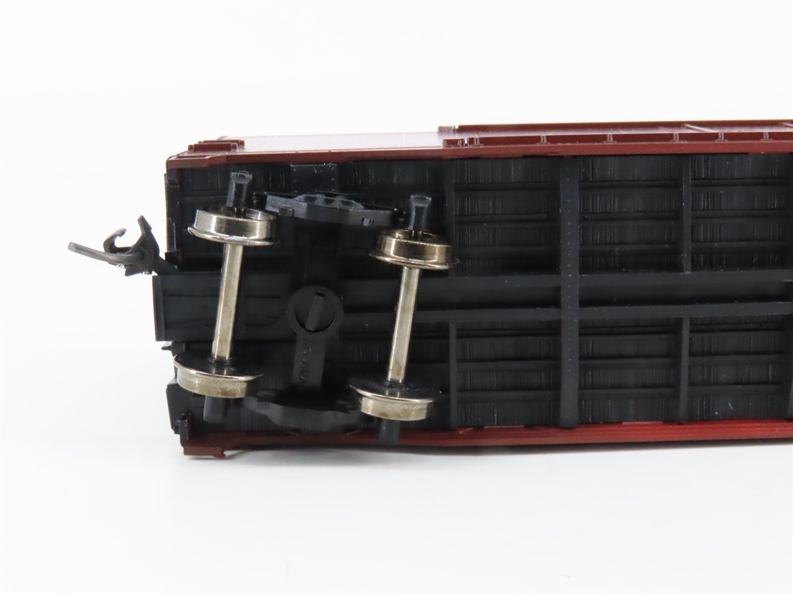 HO Scale Accurail 5300 Undecorated 50' Combination Door Box Car - Upgraded