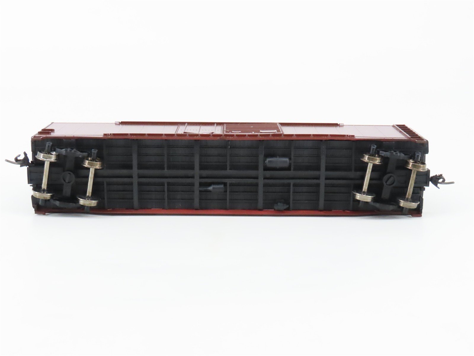 HO Scale Accurail 5300 Undecorated 50' Combination Door Box Car - Upgraded