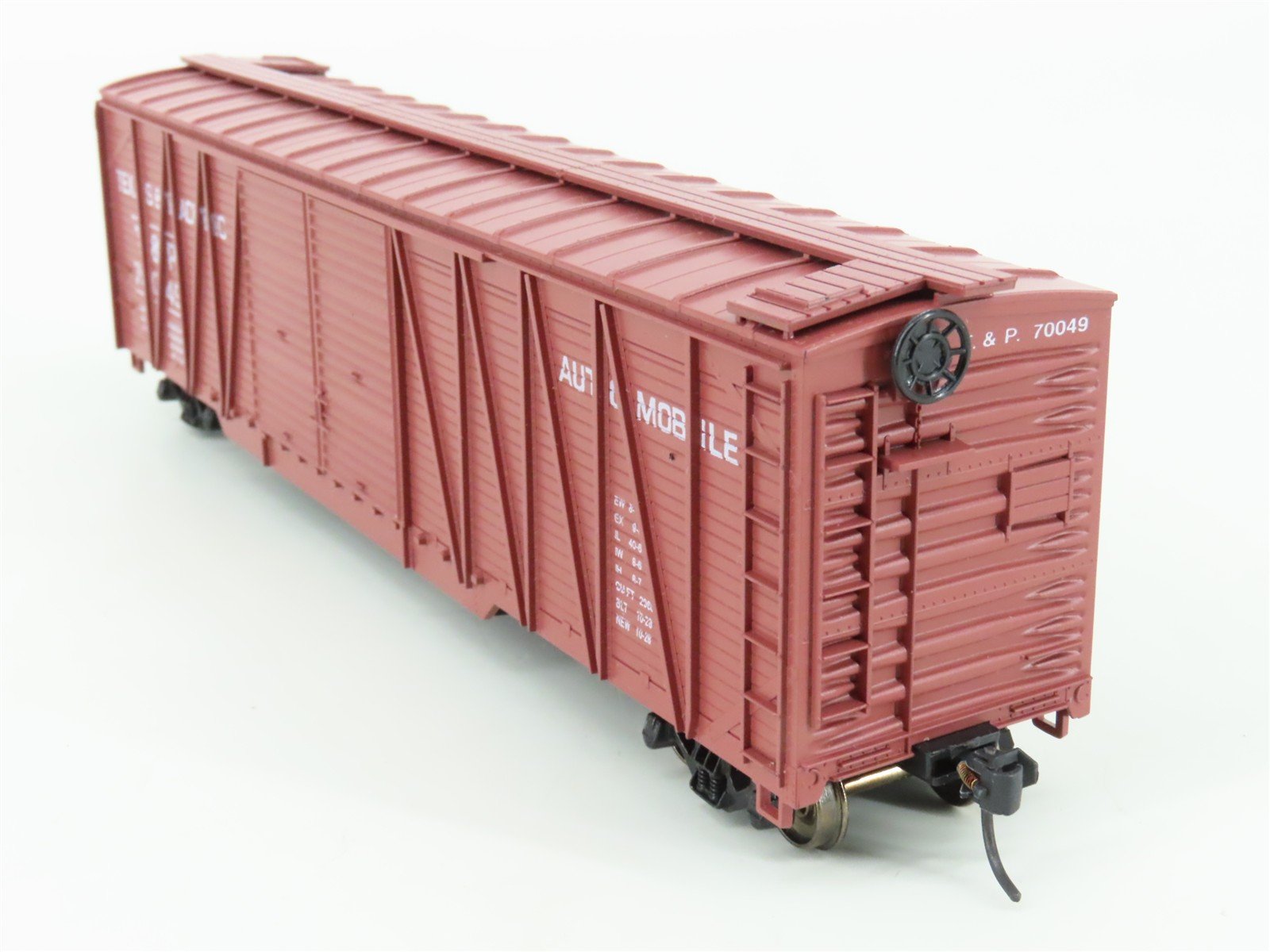 HO Scale Roundhouse 2131 T&P Texas & Pacific 50' Auto Box Car #70049 - Upgraded