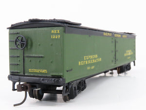 HO Scale Roundhouse 3600 REX Railway Express Agency 50' Reefer #1227 - Custom