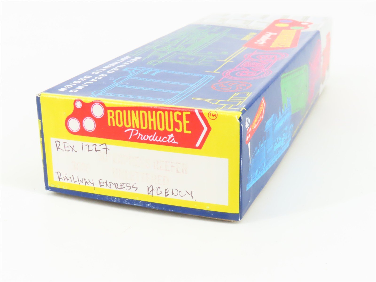 HO Scale Roundhouse 3600 REX Railway Express Agency 50' Reefer #1227 - Custom