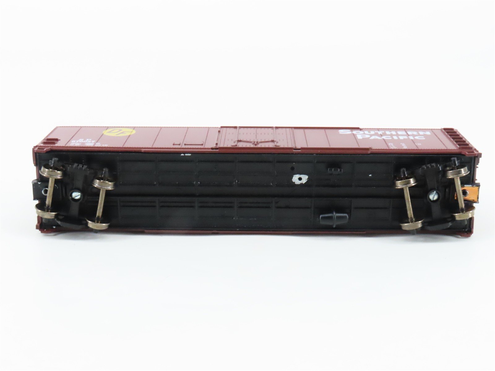 HO Scale Roundhouse 7726 SP Southern Pacific 50' Box Car #670057 - Upgraded