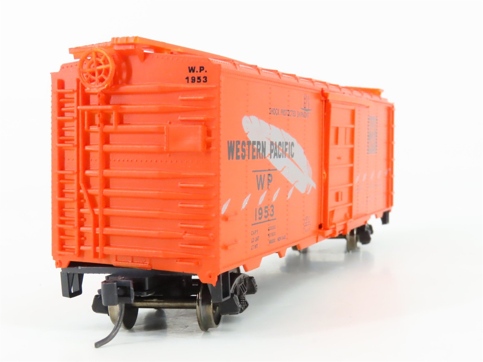 HO Scale Roundhouse 1075 WR Western Pacific Feather 40' Box Car #1953 - Upgraded