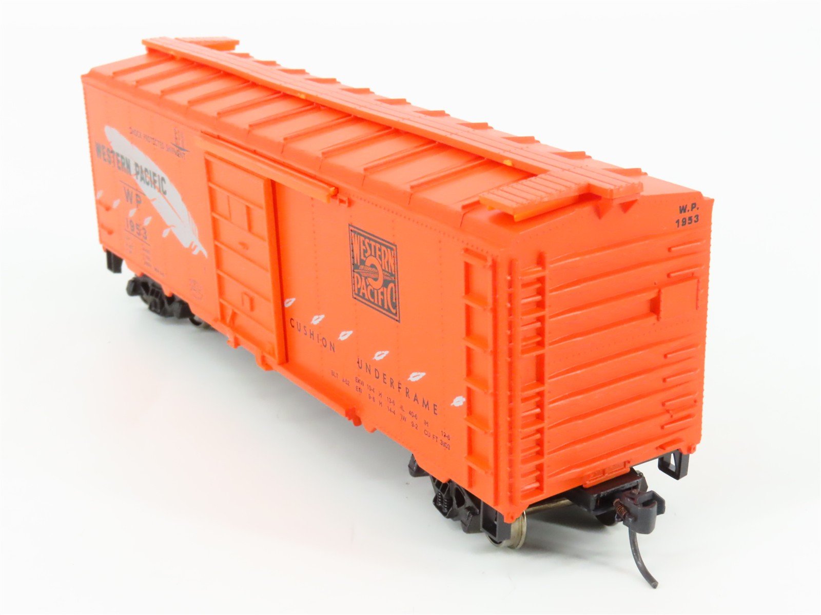HO Scale Roundhouse 1075 WR Western Pacific Feather 40' Box Car #1953 - Upgraded