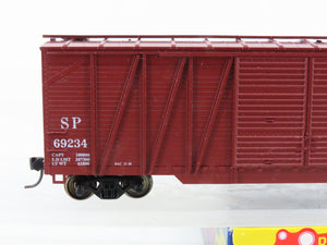 HO Scale Roundhouse 2163 SP Southern Pacific 50' Box Car #69234 - Upgraded