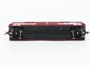 HO Scale Roundhouse 1981 WP Western Pacific Feather 50' Boxcar #38138 - Upgraded