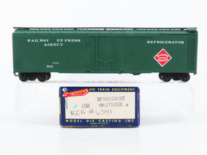 HO Scale Roundhouse REX Railway Express Agency 50' Reefer #6341 - Custom