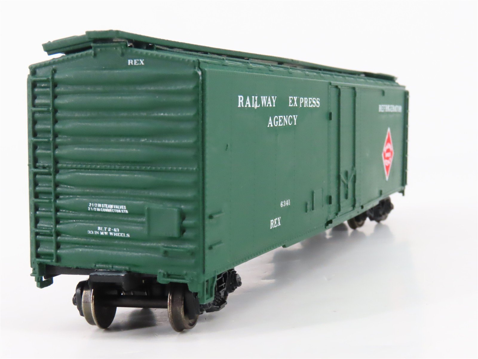 HO Scale Roundhouse REX Railway Express Agency 50' Reefer #6341 - Custom