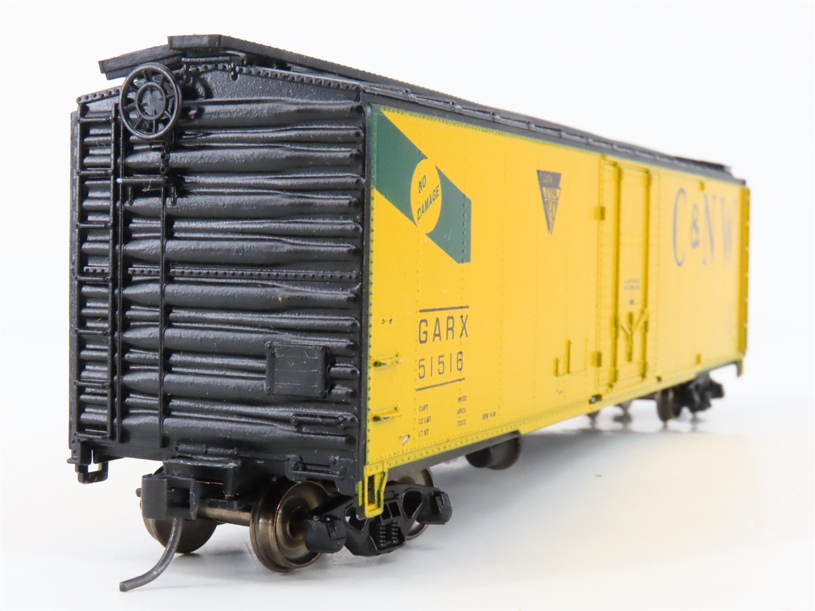 HO Roundhouse 1235 GARX CNW Chicago & North Western 50' Box Car #51516 Upgraded