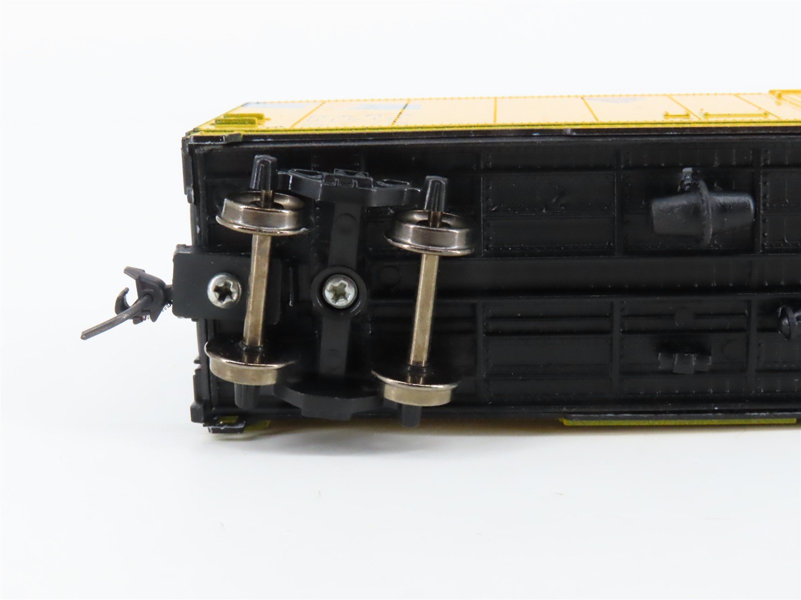 HO Roundhouse 1235 GARX CNW Chicago & North Western 50' Box Car #51516 Upgraded