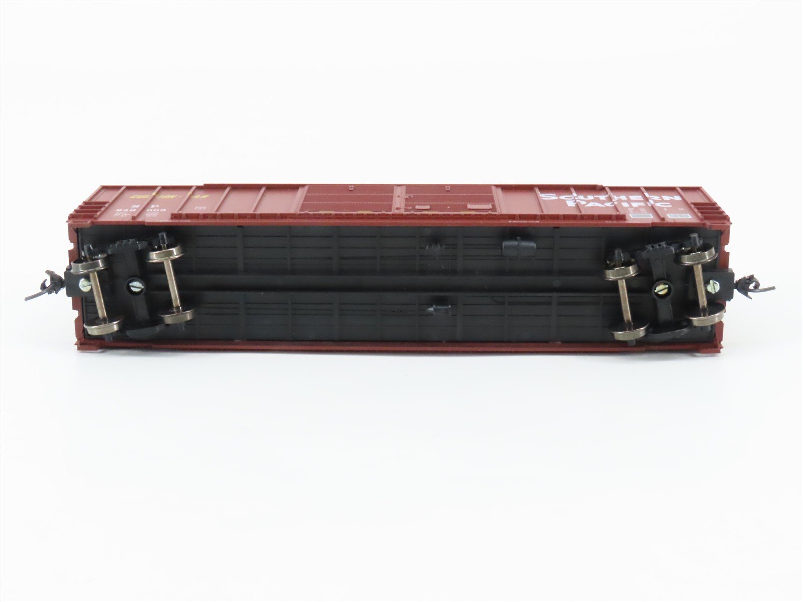 HO Scale Roundhouse J568 SP Southern Pacific 50' Box Car #246003 - Upgraded
