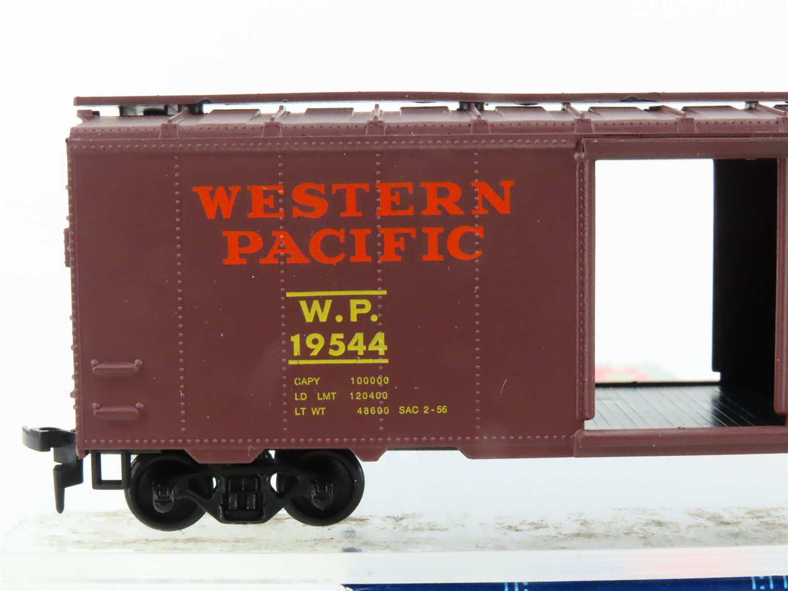 HO Scale Roundhouse 1069 WP Western Pacific 