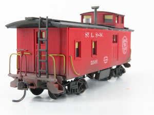 HO Roundhouse 3433 SSW Offset Cupola Caboose #2506 - Weathered - Upgraded