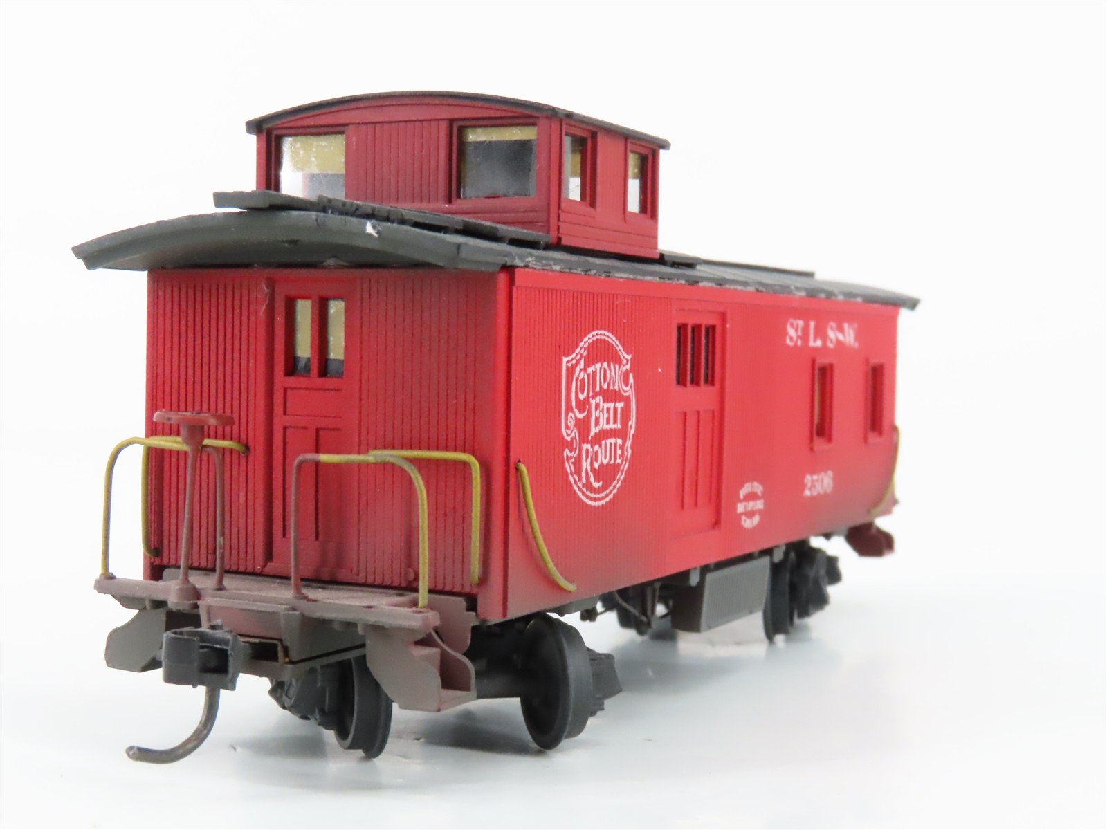 HO Roundhouse 3433 SSW Offset Cupola Caboose #2506 - Weathered - Upgraded