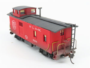 HO Roundhouse 3433 SSW Offset Cupola Caboose #2506 - Weathered - Upgraded