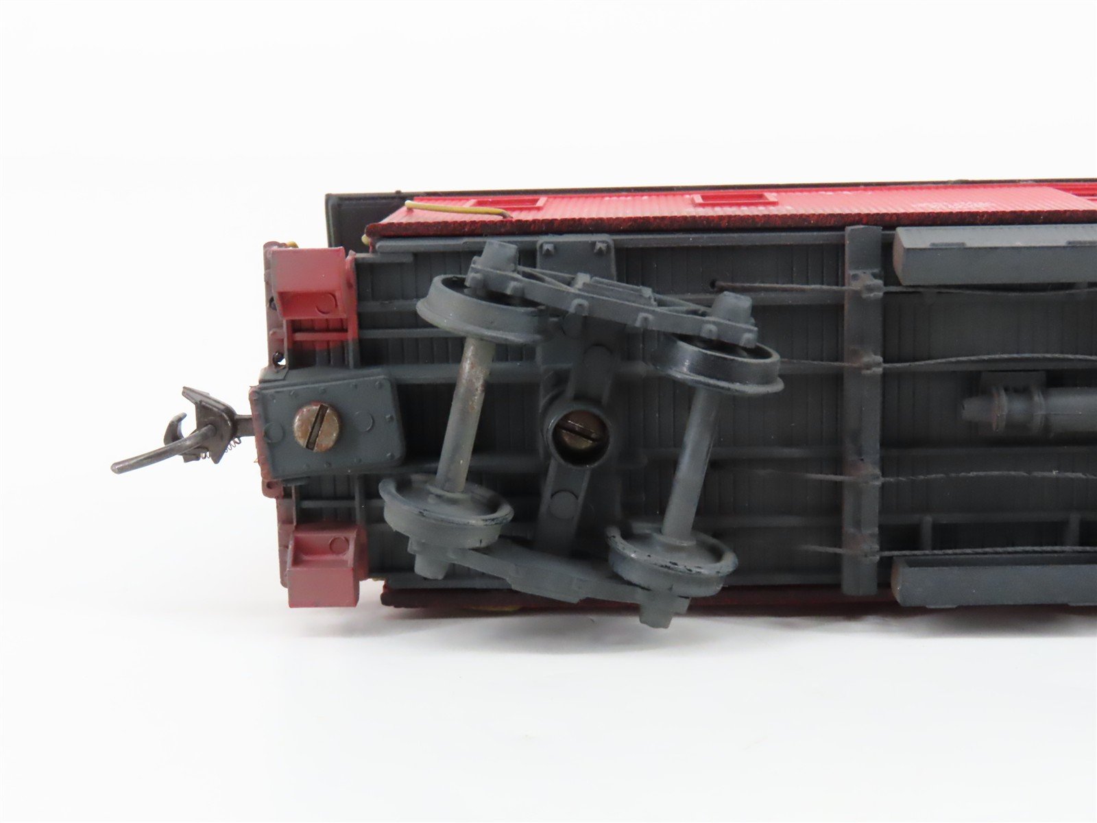 HO Roundhouse 3433 SSW Offset Cupola Caboose #2506 - Weathered - Upgraded