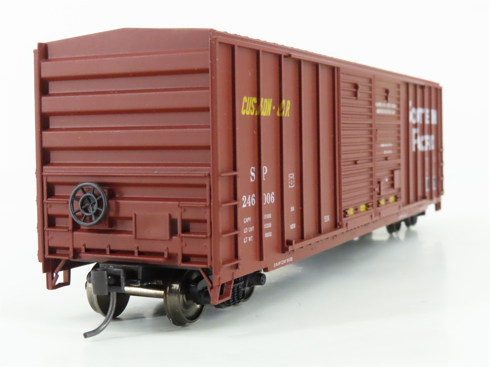HO Scale Roundhouse J568 SP Southern Pacific 50' Box Car #246006 - Upgraded
