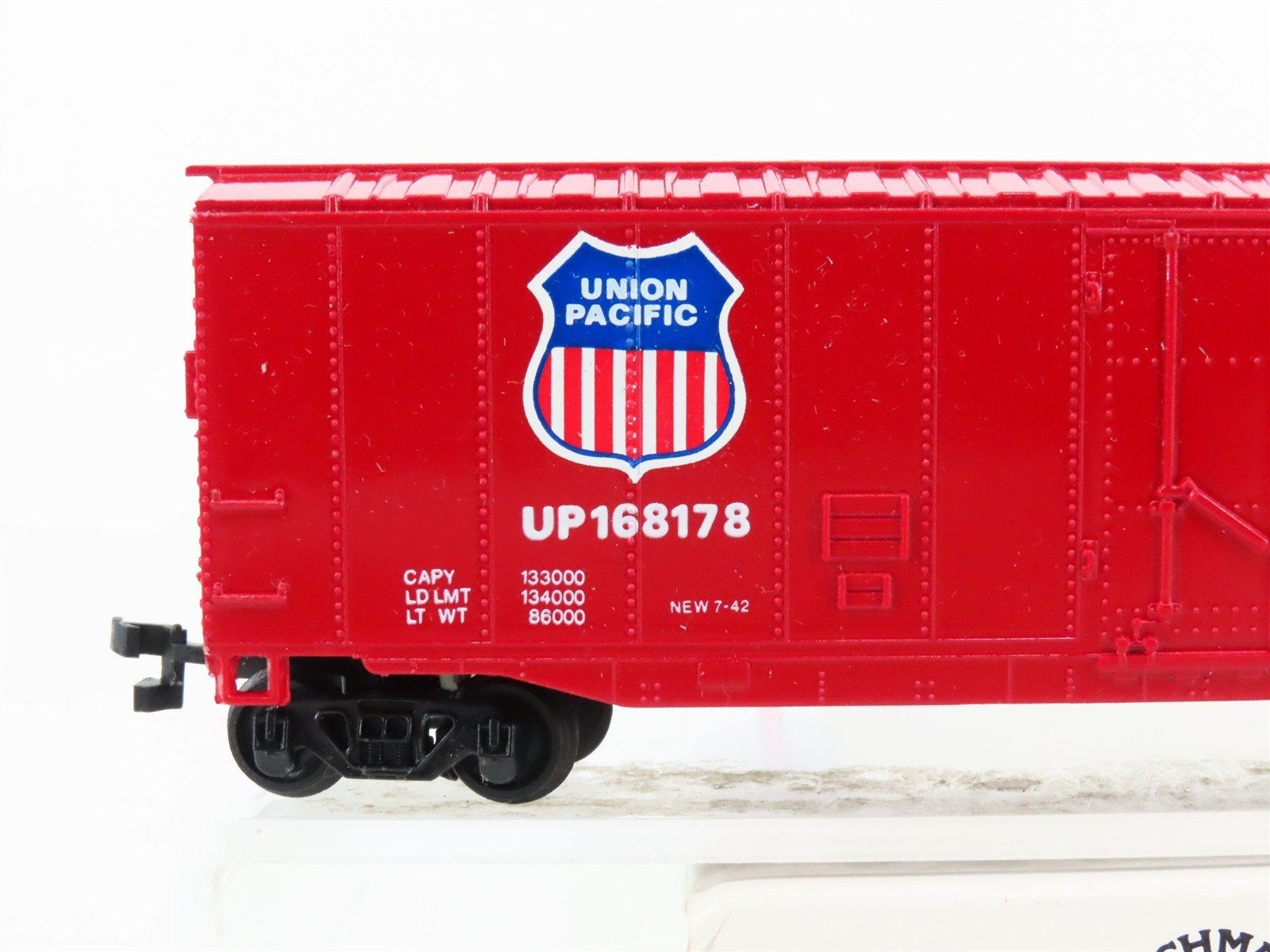 HO Scale Bachmann UP Union Pacific Railroad Plug Door Box Car #168178