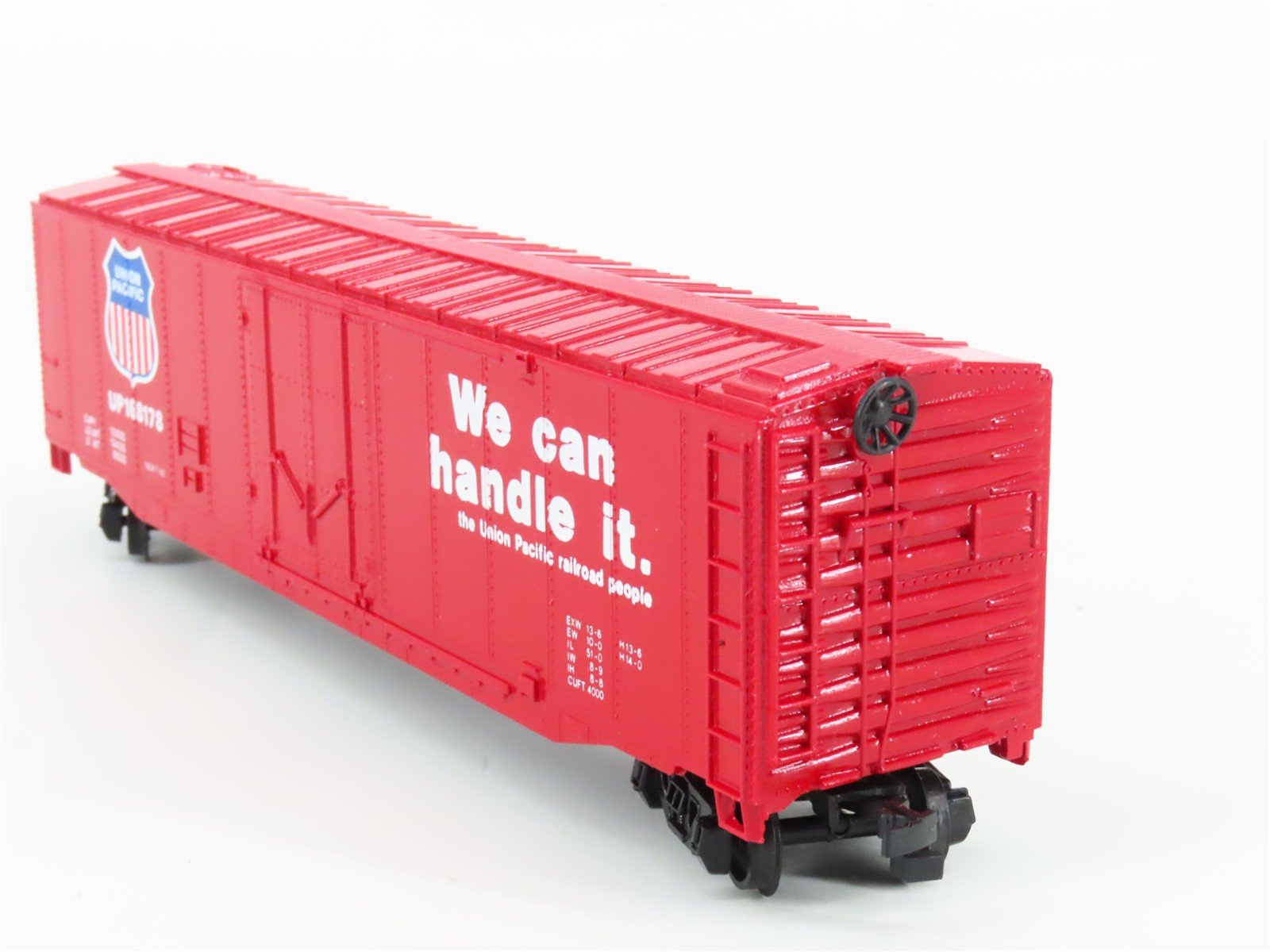 HO Scale Bachmann UP Union Pacific Railroad Plug Door Box Car #168178