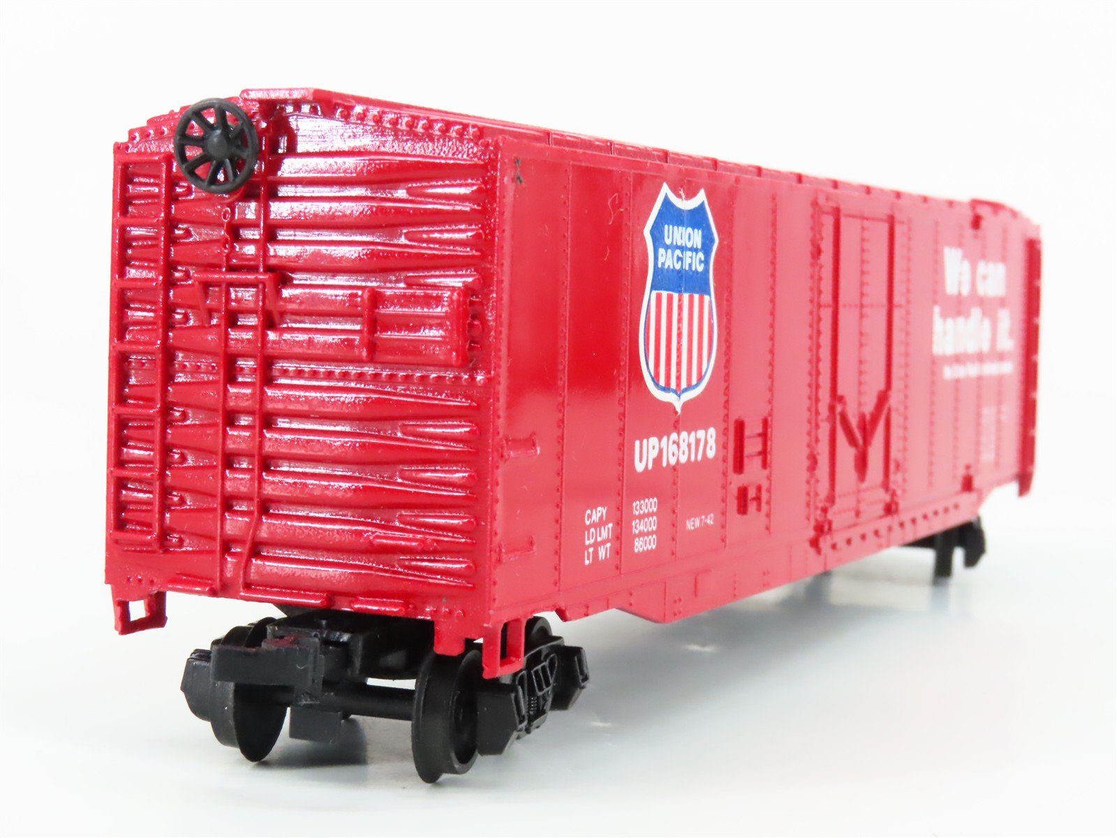 HO Scale Bachmann UP Union Pacific Railroad Plug Door Box Car #168178
