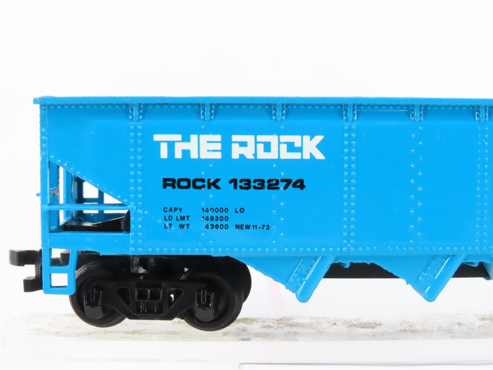 HO Scale Bachmann ROCK The Rock 4-Bay Open Hopper #133274