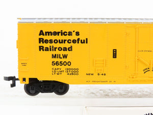 HO Scale Bachmann MILW Milwaukee Road Single Plug Door Box Car #56500