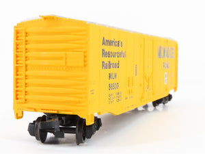 HO Scale Bachmann MILW Milwaukee Road Single Plug Door Box Car #56500