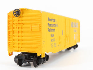 HO Scale Bachmann MILW Milwaukee Road Single Plug Door Box Car #56500