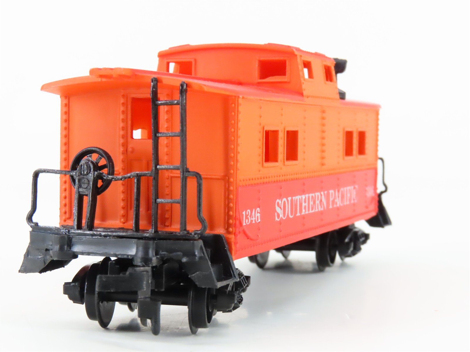 HO Bev-Bel 4678 SP Southern Pacific Railroad 32' Steel Cupola Caboose #1346