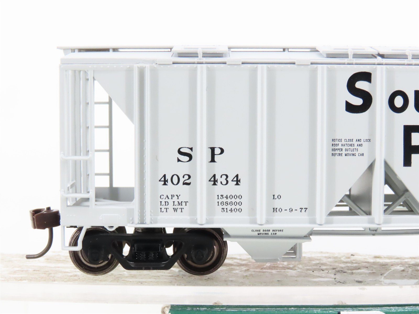 HO Bowser Stewart Executive Line 40314 SP Southern Pacific 2-Bay Hopper #402434